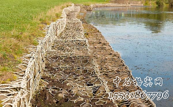 格賓網(wǎng)護(hù)岸.jpg 格賓網(wǎng)護(hù)岸.jpg