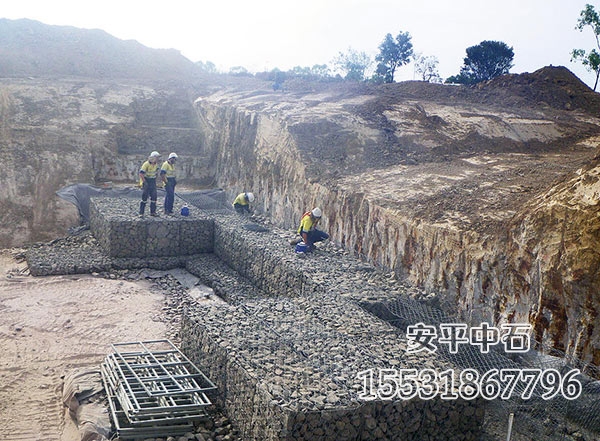 格賓網護岸.jpg 格賓網護岸.jpg