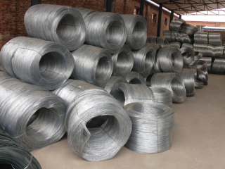 安平縣中石絲網(wǎng)制造有限公司車(chē)間